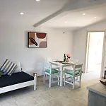 Potami Apartamento