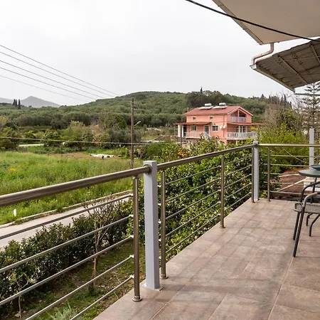 Potami Appts Apartamento