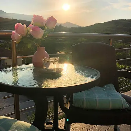 Potami Appts * Áno Yerakaríon